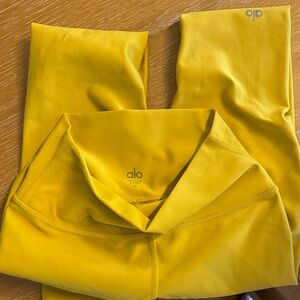 ALO Yoga Mustard Yellow Leggings